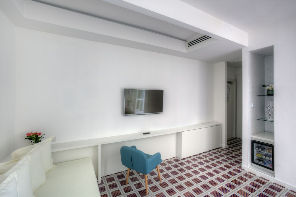 Grand Hotel Riviera Cdshotels 11/78