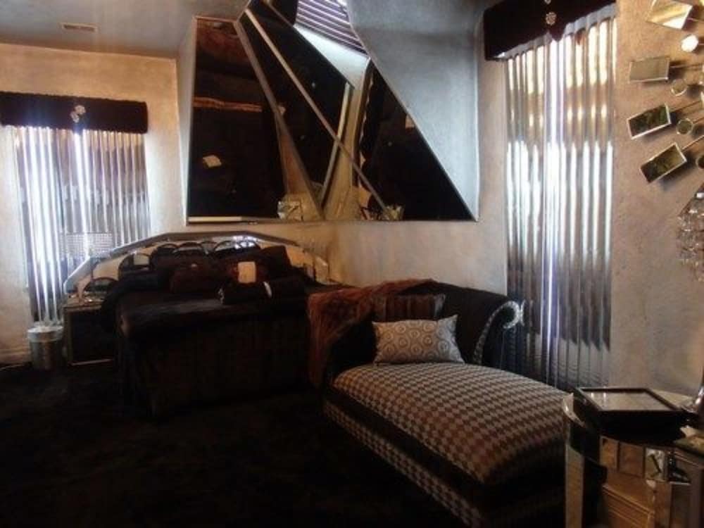 Central West end Bed and Breakfast 23/37