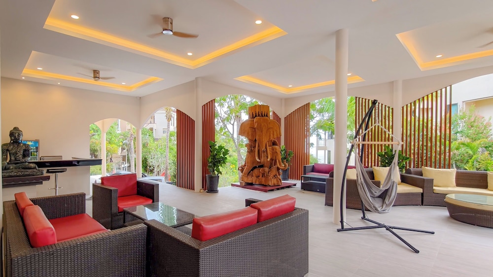 Sunset Hill Boutique Resort 56/77