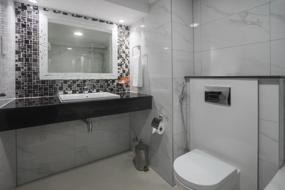 Bon Hotel Abuja 12/67