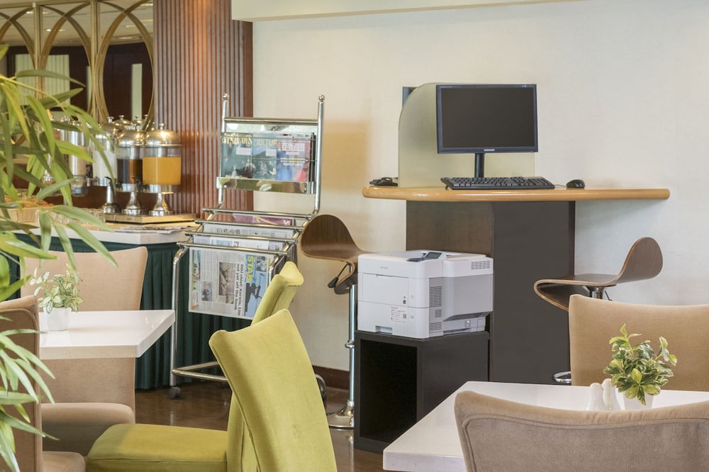 Silka Far East Hotel 44/50