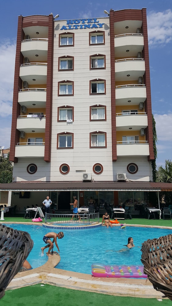 Golden Moon Apart Hotel in KUSADASI