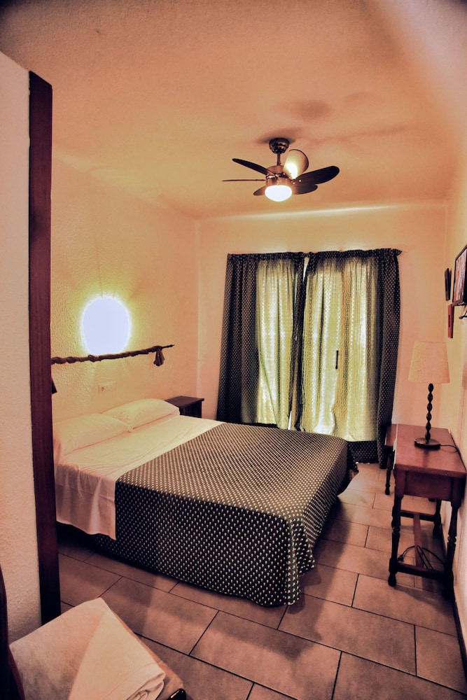 Hostal Isabel 14/37