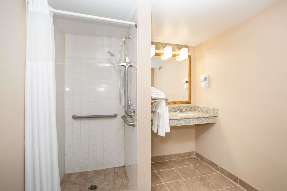 Americinn By Wyndham Sioux City 14/37
