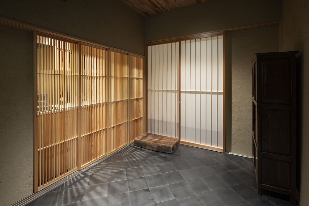 Kamohan 18/39