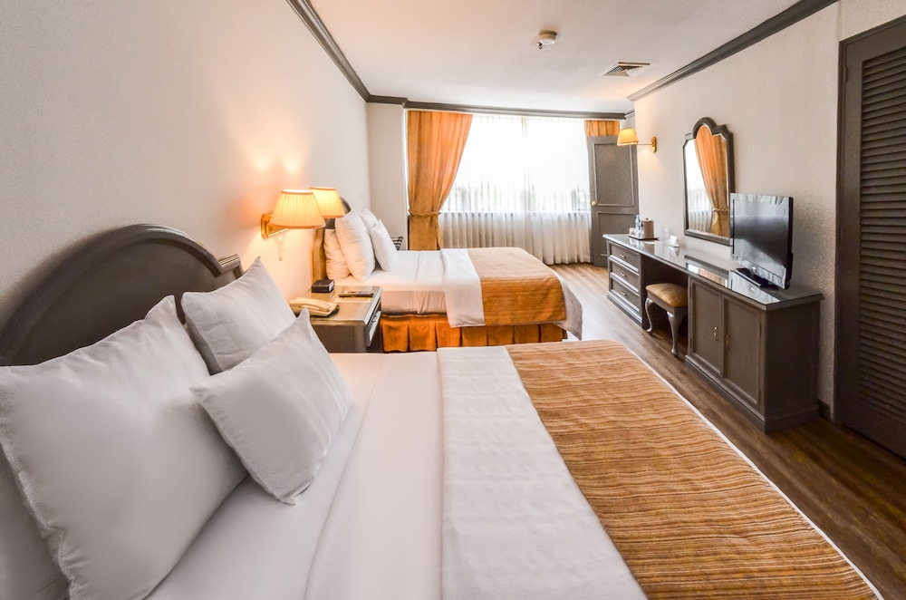 Hotel Santander Plaza 6/60