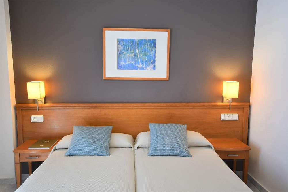 Hostal Mallorca 32/46