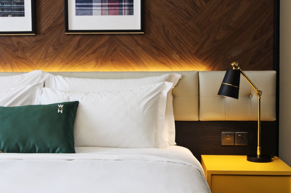 WEIL Hotel 49/56