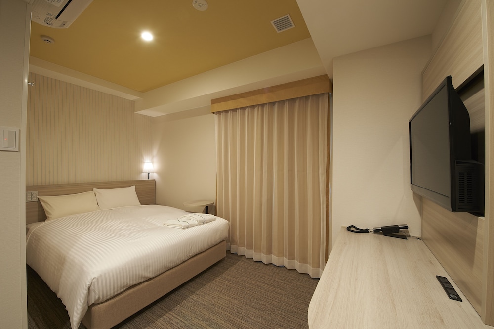 Sotetsu Fresa Inn Ginza-Sanchome 12/58