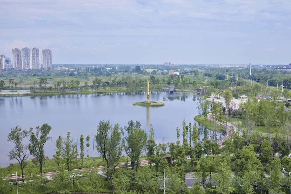 Sheraton Chengdu Pidu 36/45