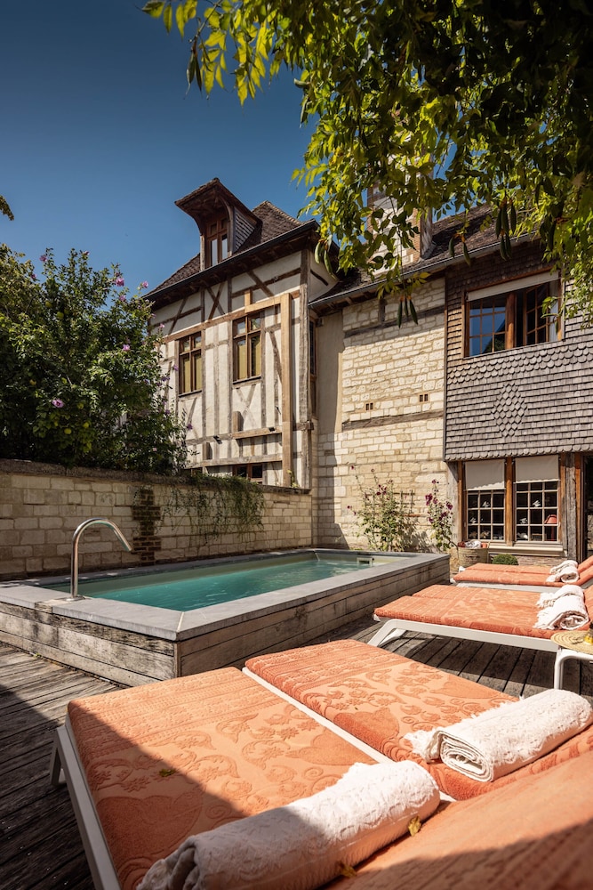 Hotel La Maison De Rhodes 29/50