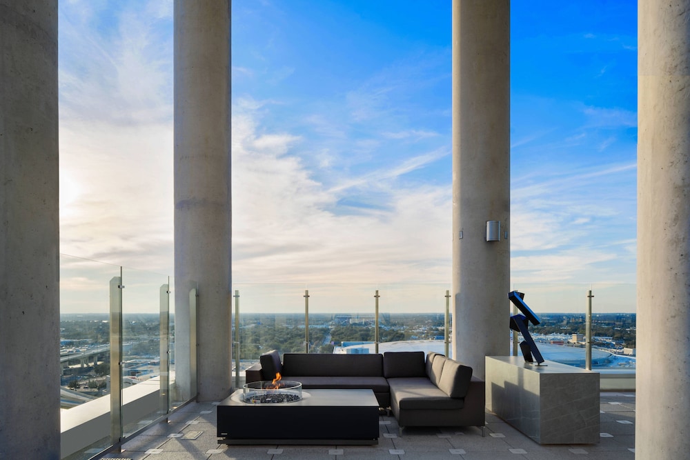 AC Hotel by Marriott Orlando Downtown 16/56