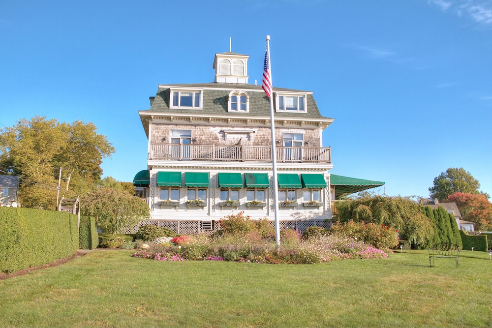 Club Wyndham Bay Voyage Inn 7/50