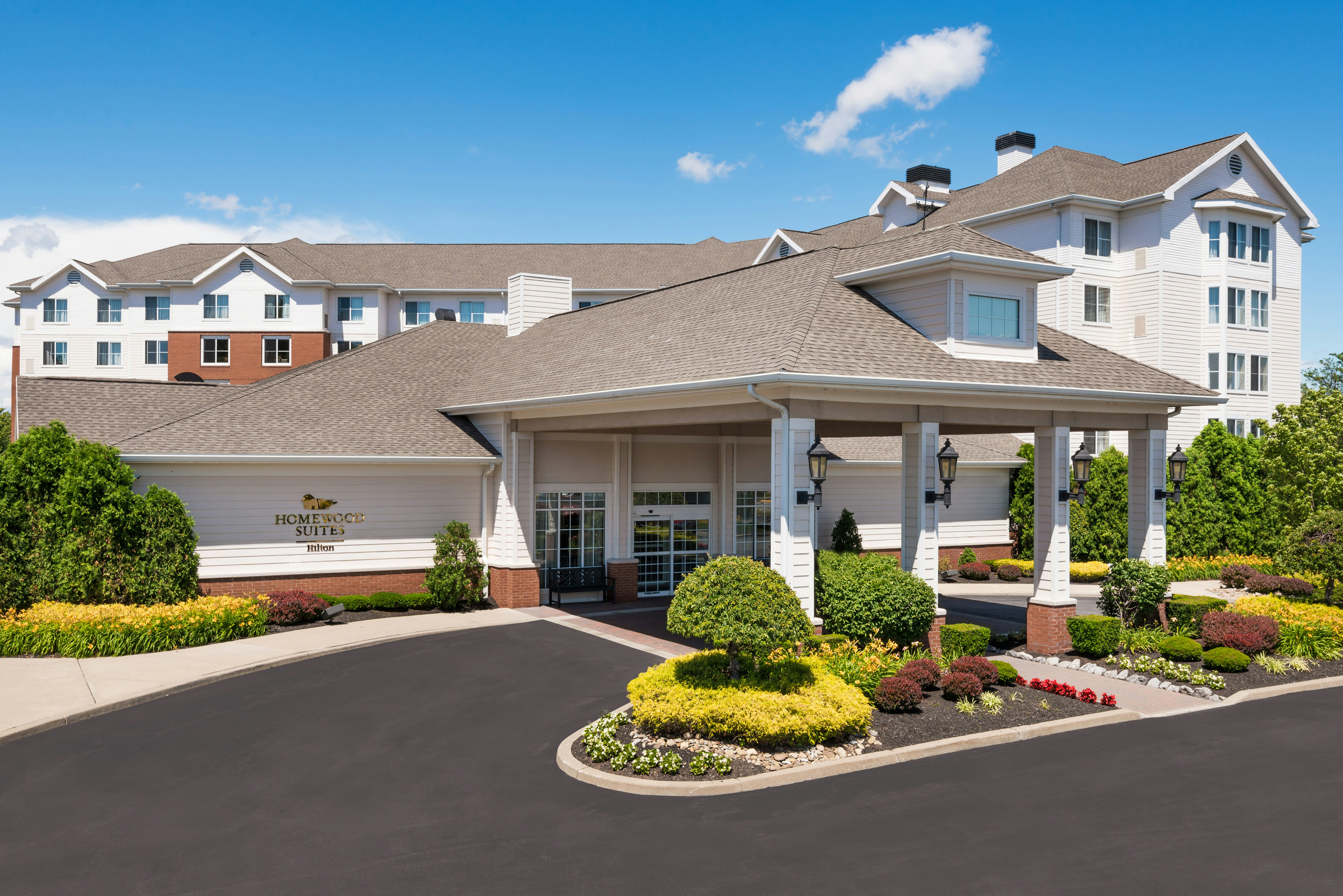 Homewood Suites By Hilton Buffalo Amherst 18/19