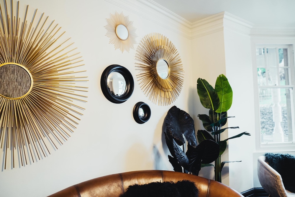 Cranleigh Boutique 5/46