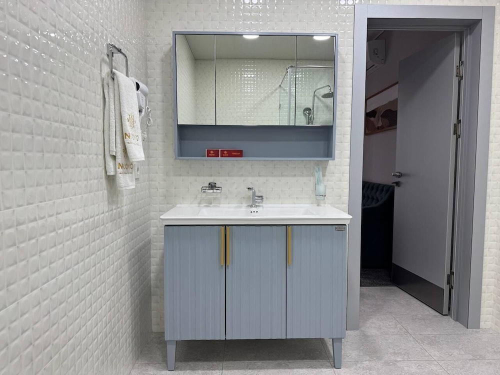 Nuovo Boutique Hotel 6/80