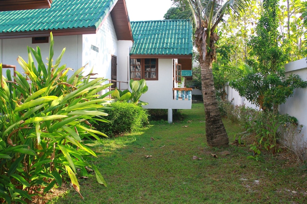 Surin House 8/10