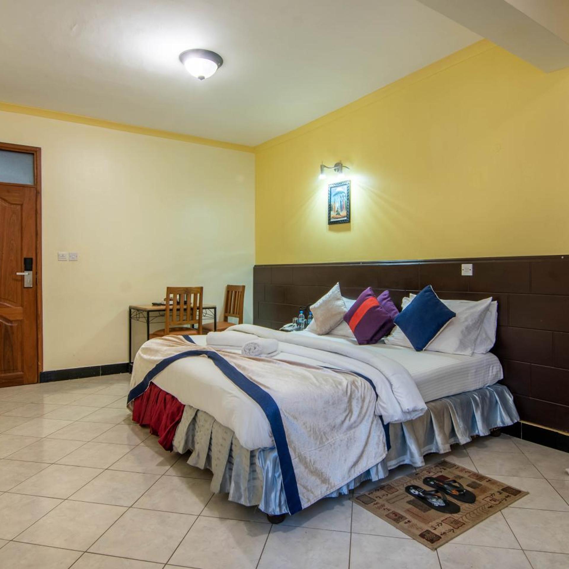 Deluxe, Double Bed