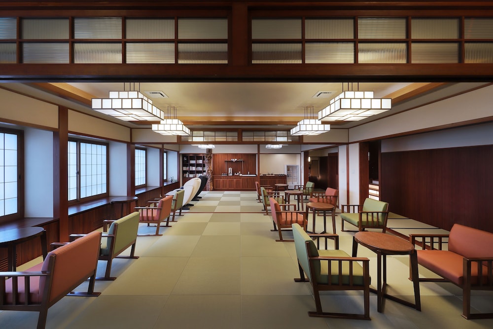 Omiya Ryokan 40/50