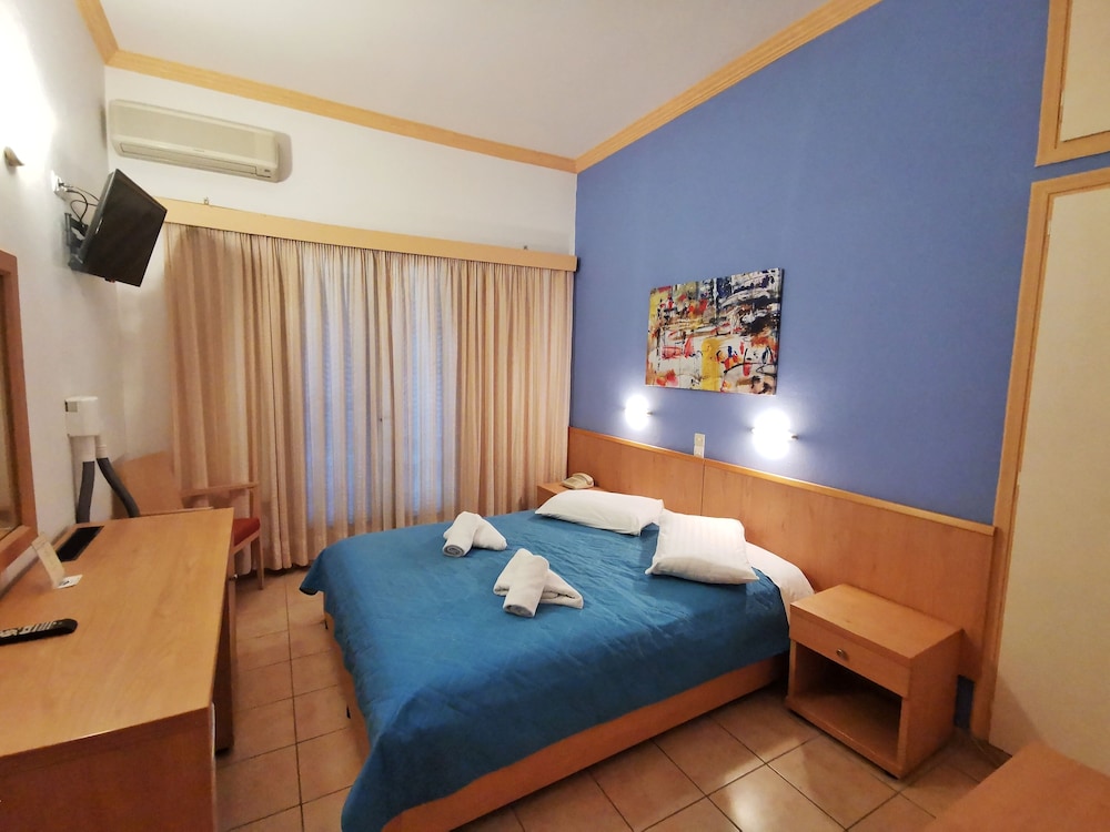 Possidon Hotel 7/50
