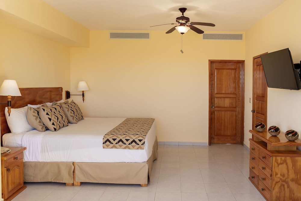Hotel Santa Fe Loreto by Villa Group 32/75