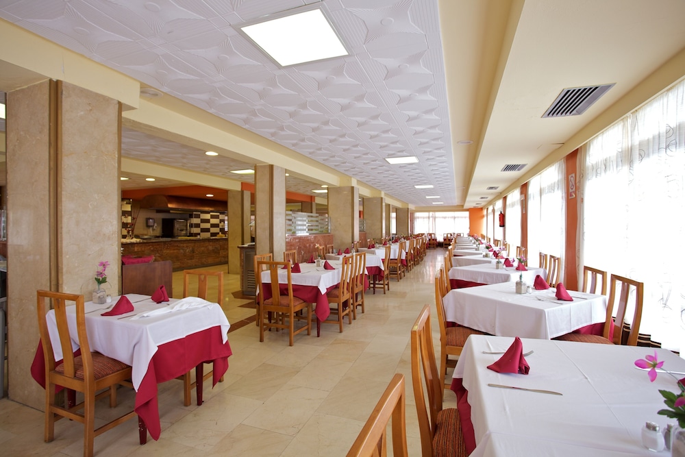 Ona Luna Park - Adults Friendly 57/67
