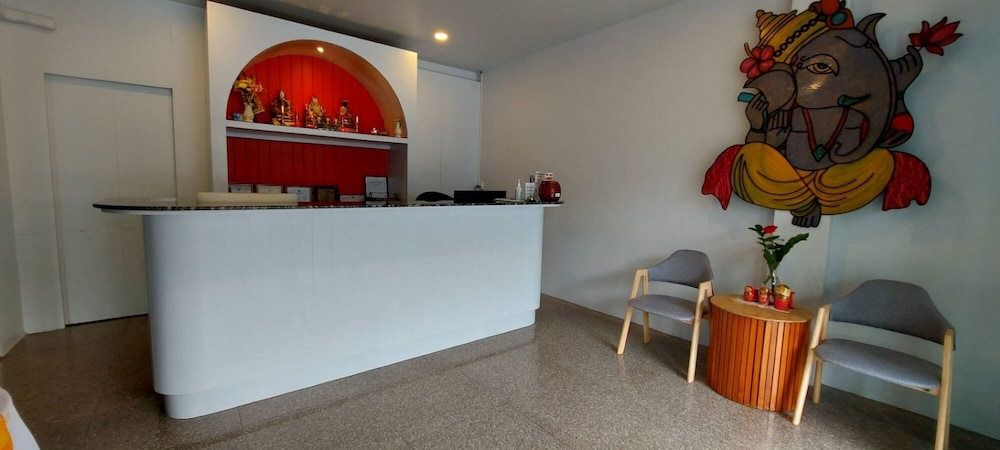 Lobby at Karon Living Room, KARON BEACH