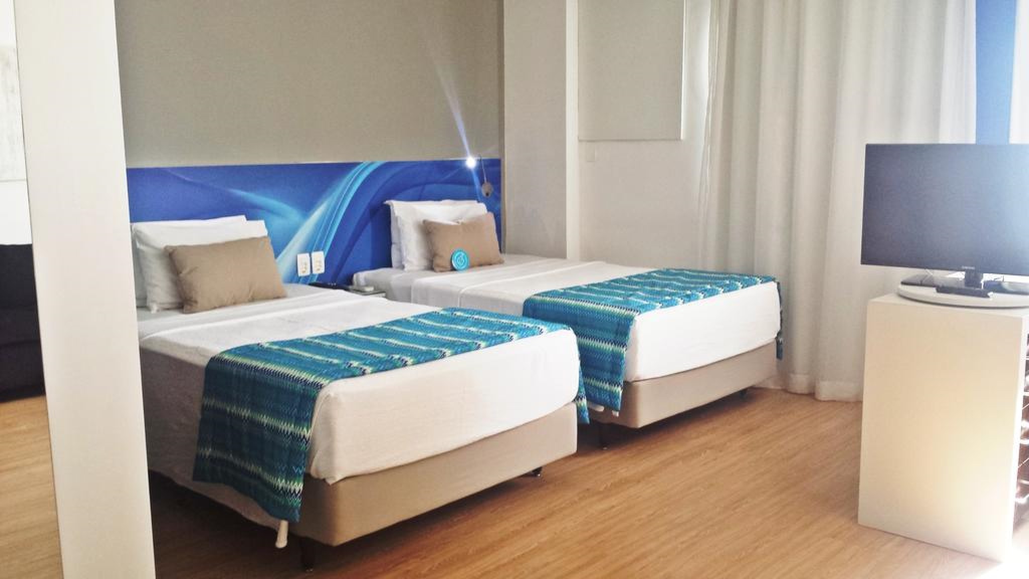 Upgrade, Suite, Twin Beds