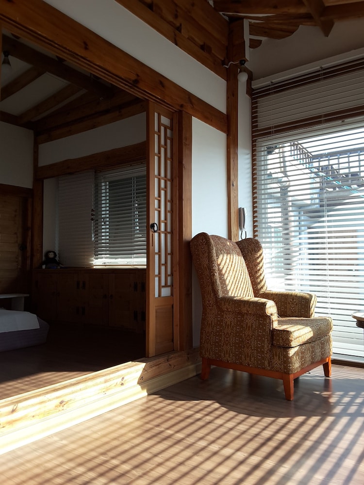 Yettle Hanok Stay 33/41