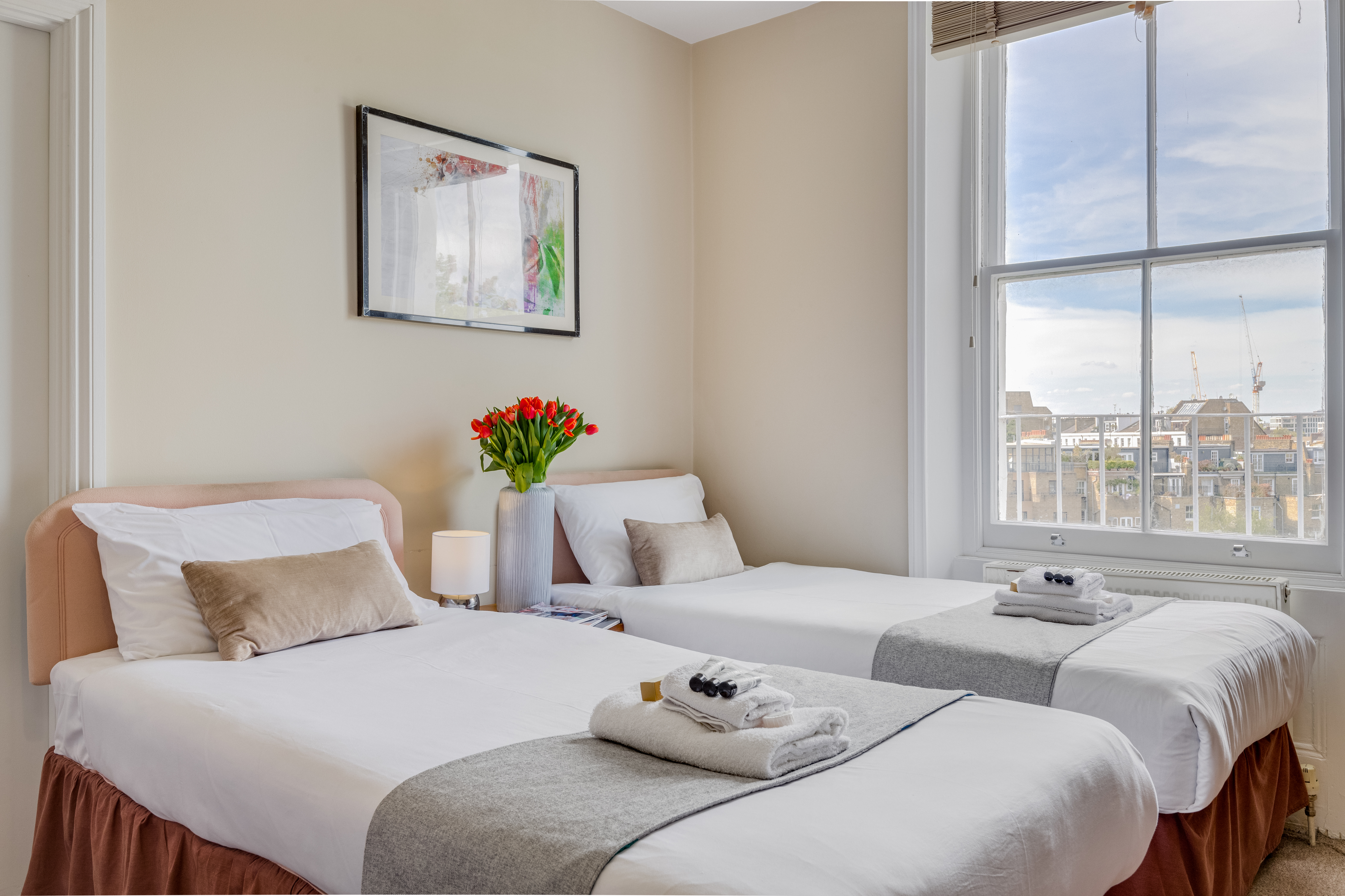 1 Lexham Gardens Hotel 17/50
