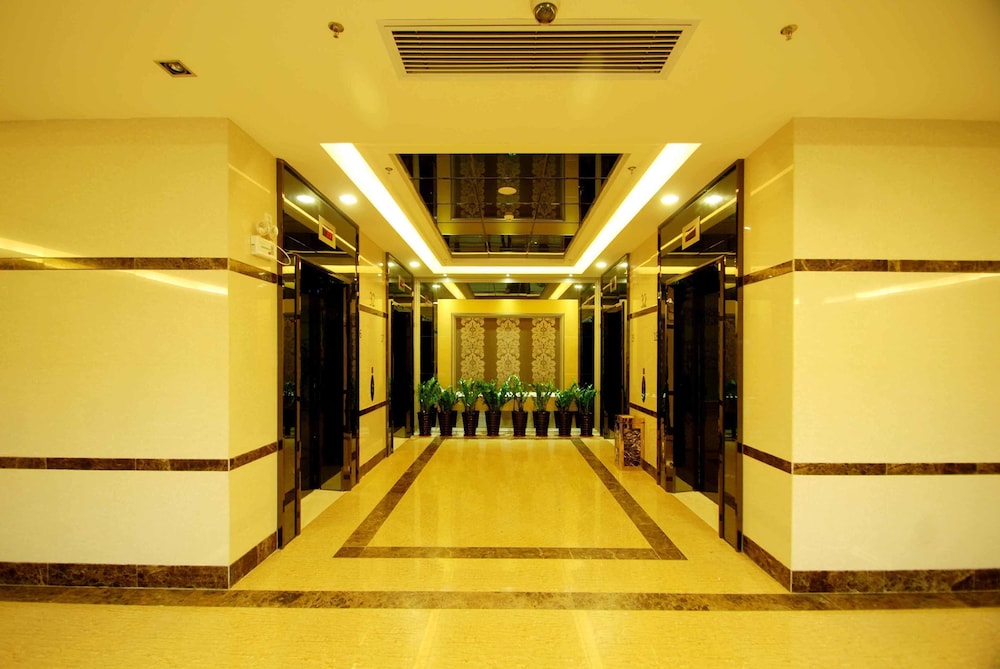 Guangzhou Grand View Golden Palace Apartment 7/65