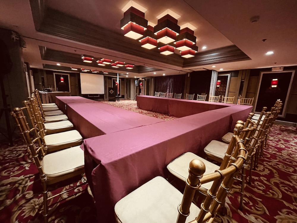 Prime Asia Hotel 38/50