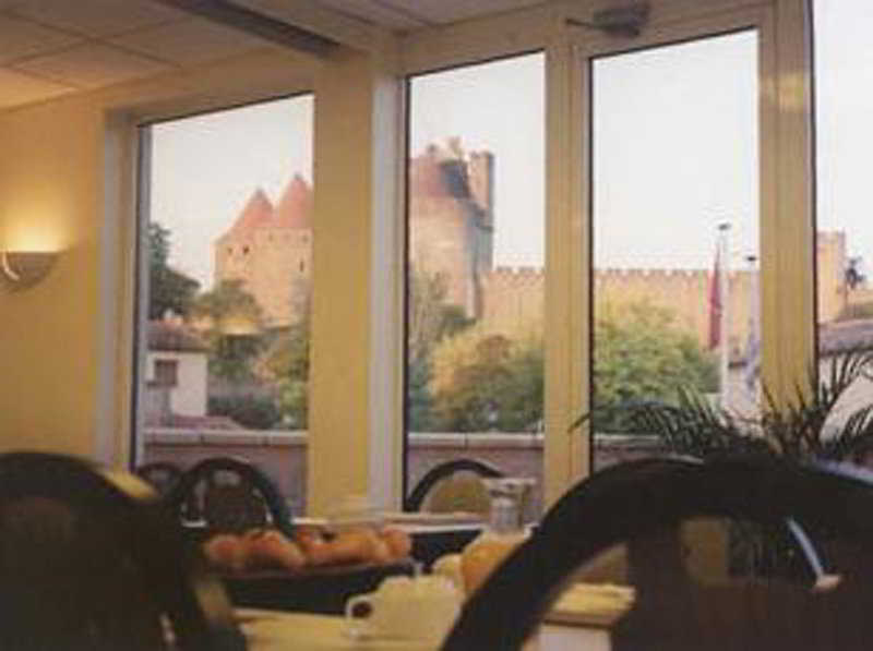 INTERHOTEL ESPACE CITE 17/23