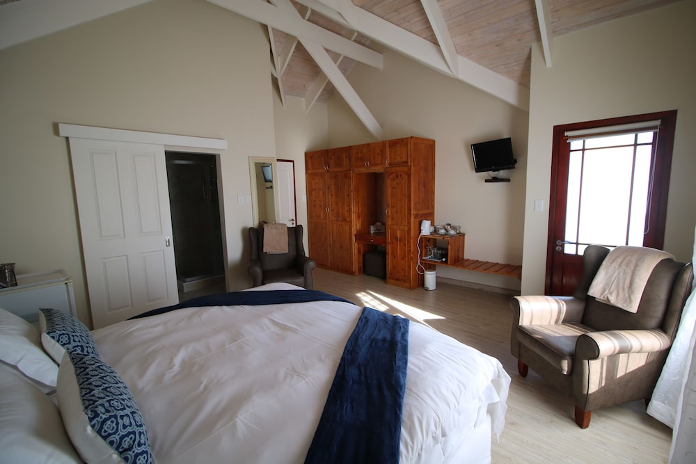Blue, King Bed, Guest House