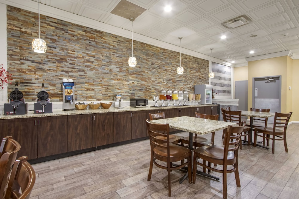 restaurant-cafeteria