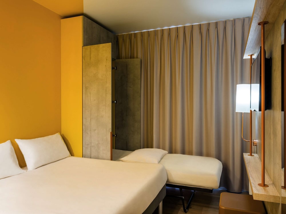 Ibis Budget Epinal 4/42