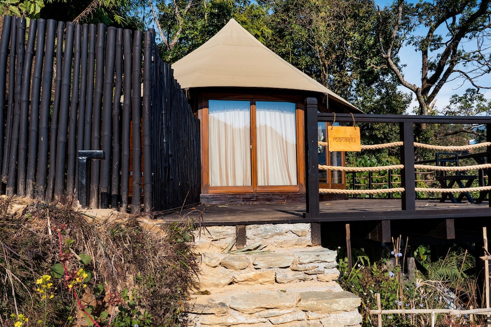 The Pavilions Himalayas Lake View 57/62