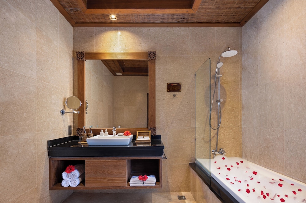 Sakti Garden Resort and Spa 50/50