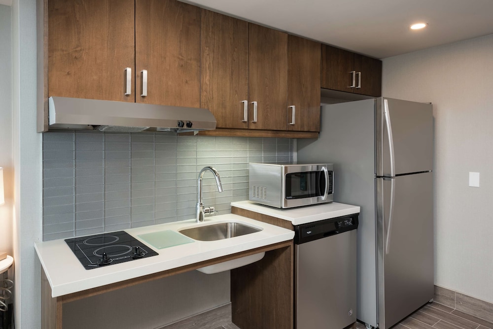 Homewood Suites By Hilton Ottawa Downtown 26/66