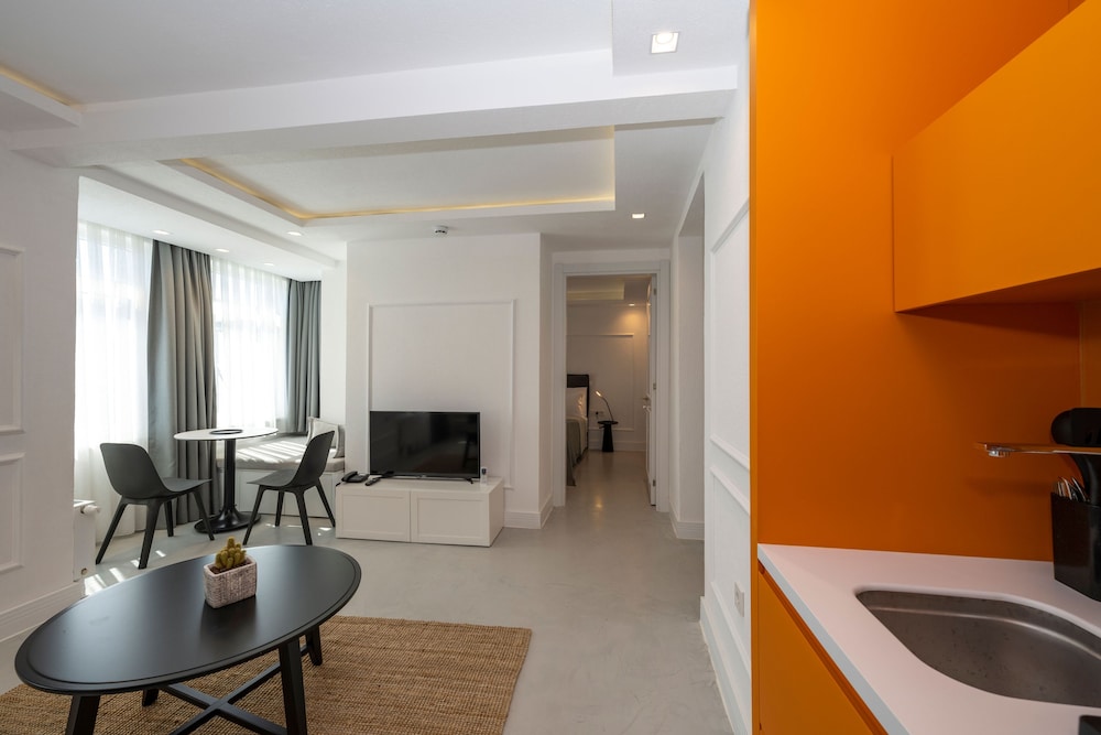 Juno Taksim Hotel 67/75