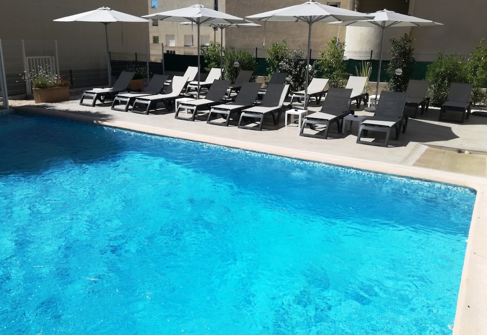 Ibis Budget Hyeres Centre Ville 59/70