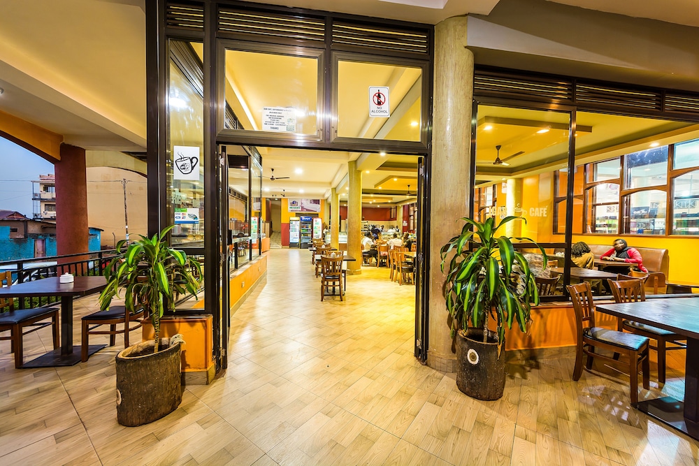 Igar Plaza Hotel 28/42