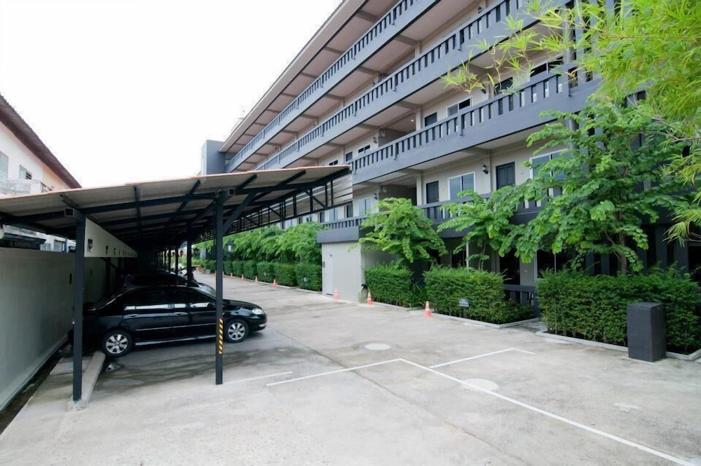 Ploen Pattaya Residence 27/31
