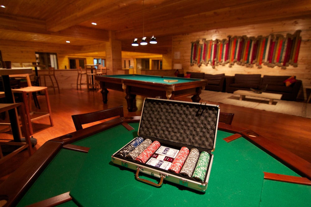 NOI PUMA LODGE 24/42