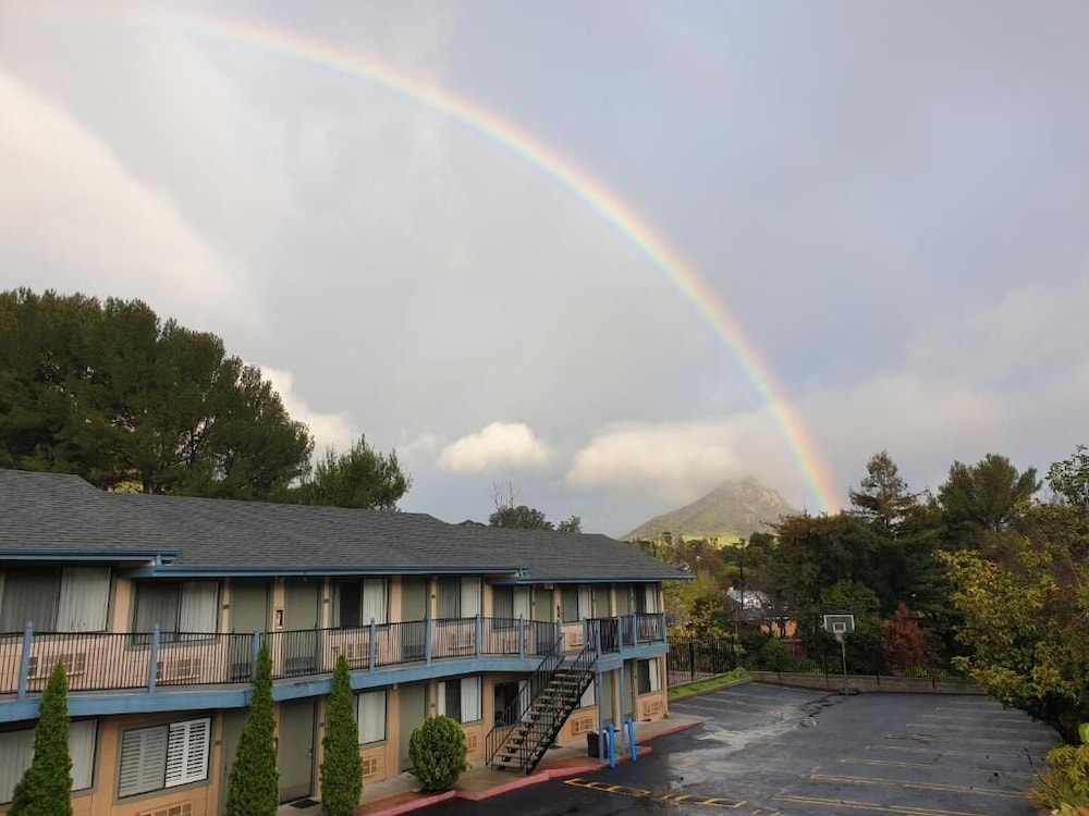 Downtown SLO Inn 2/60