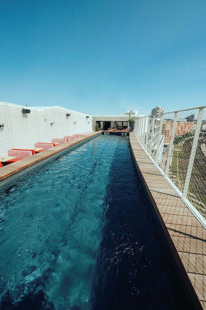 JOST Hotel Montpellier Centre St Roch 50/58