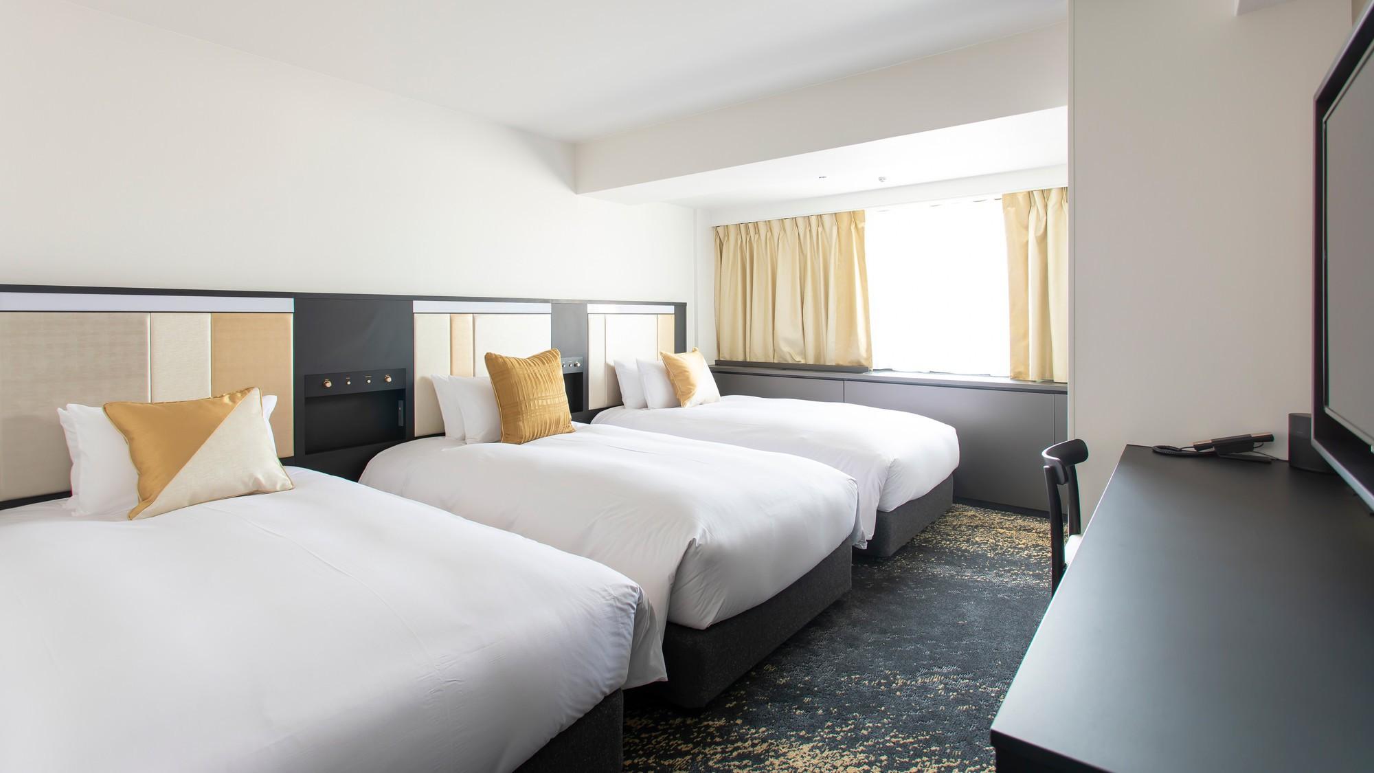 Room, Triple, Cross Floor, Special Floor