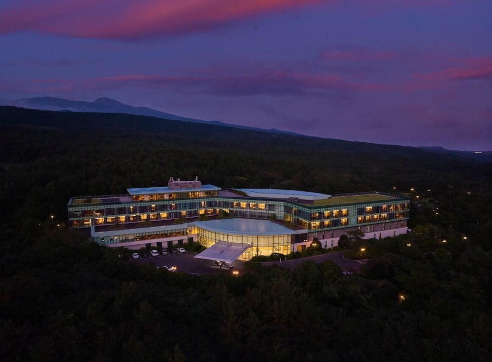 WE Hotel Jeju 5/69