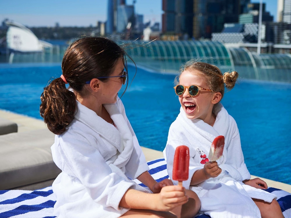 Sofitel Sydney Darling Harbour 68/71