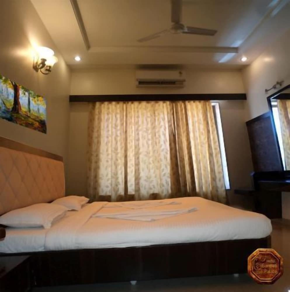 Hotel Ganpati Palace 23/42